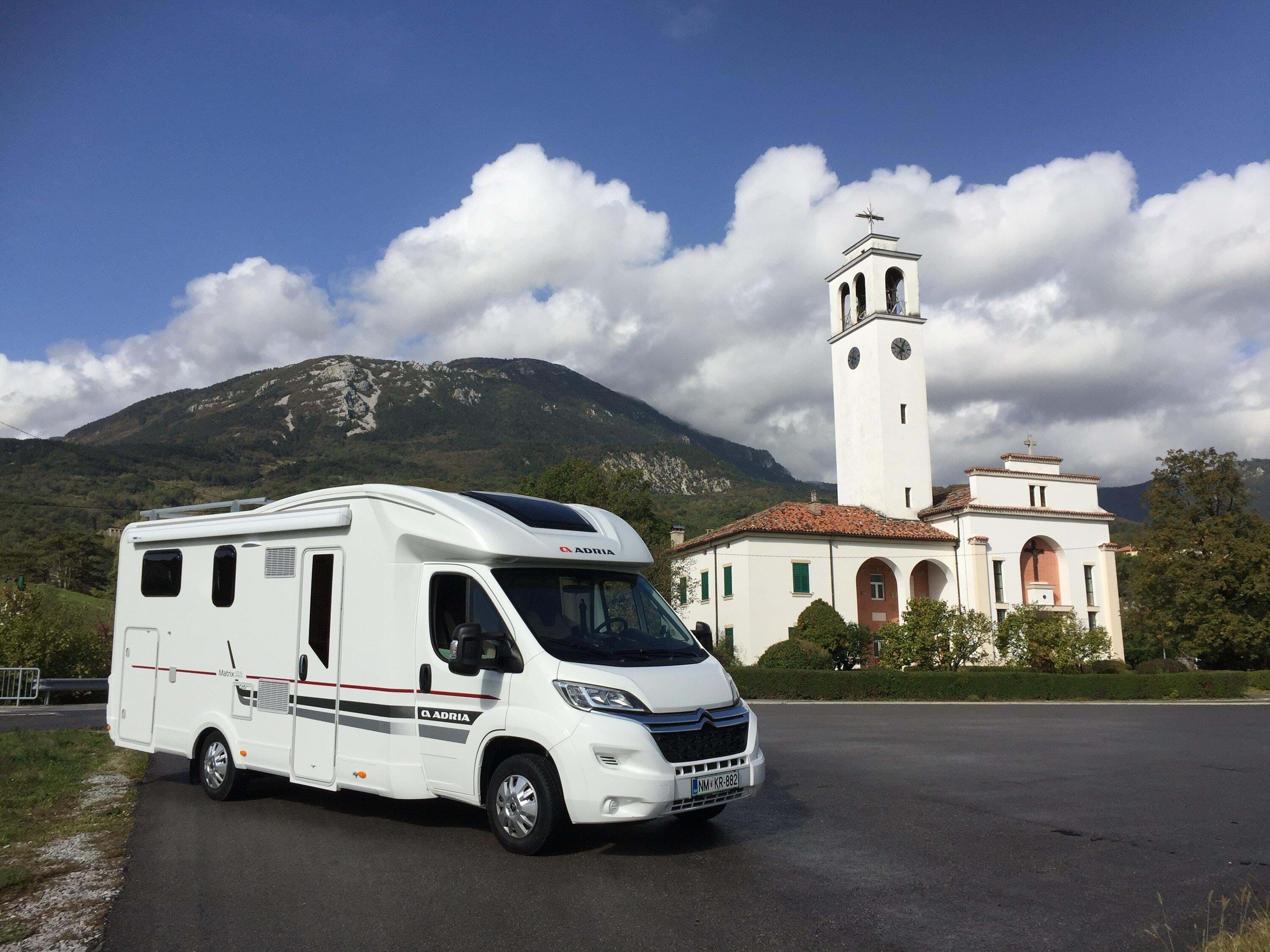 Adria autocamper i Slovenien