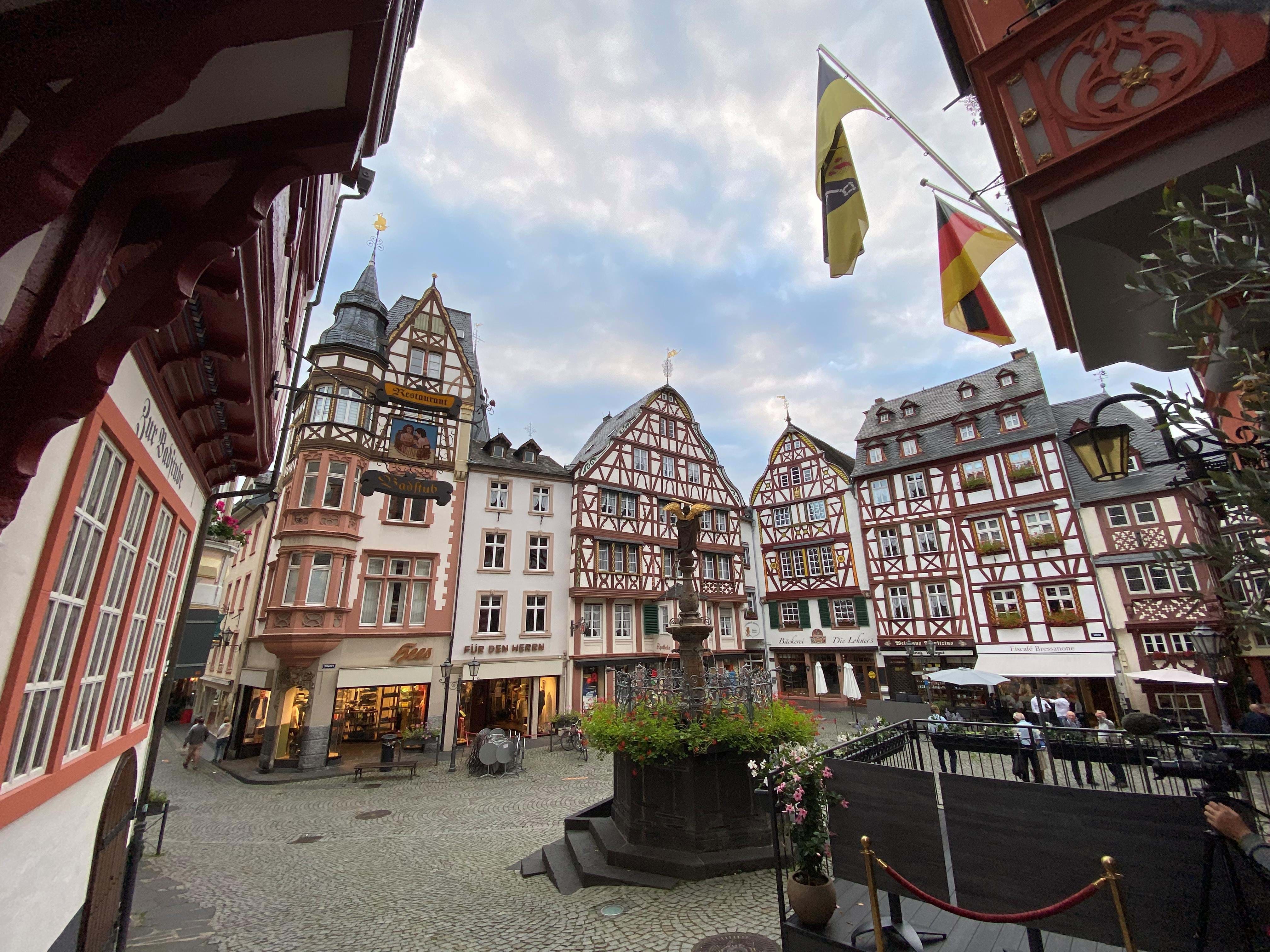 Tyskland Mosel Bernkastel Kues Markt Anne Vibeke Rejser Foto Rasmus Schoenning 2021
